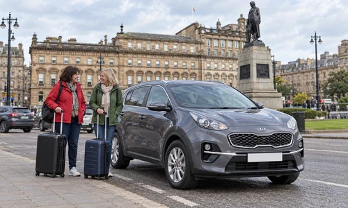 Professional taxi service from Glasgow to Heathrow Airport
