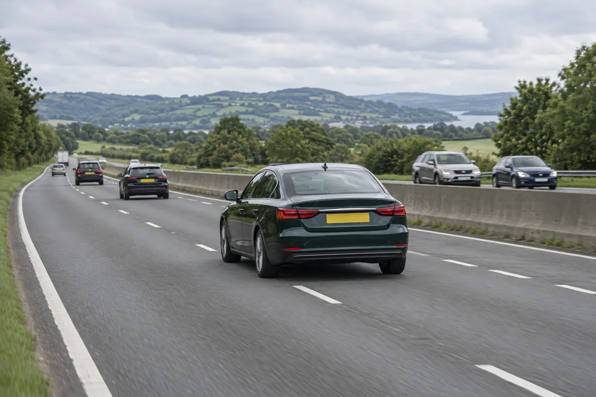 Long Distance Taxi Service by London Airport Taxi
