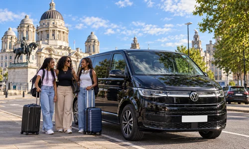 Professional taxi service from Liverpool to Heathrow Airport